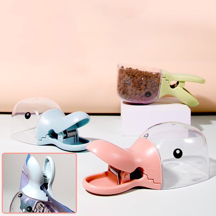 Multi-Use Plastic Scoop Clip