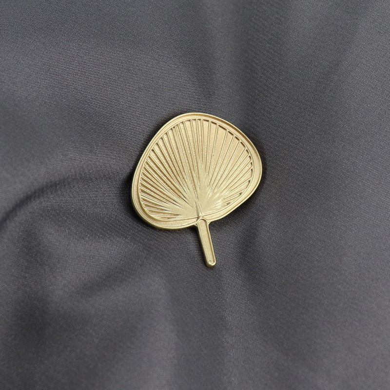 Brocade Fan Brooch