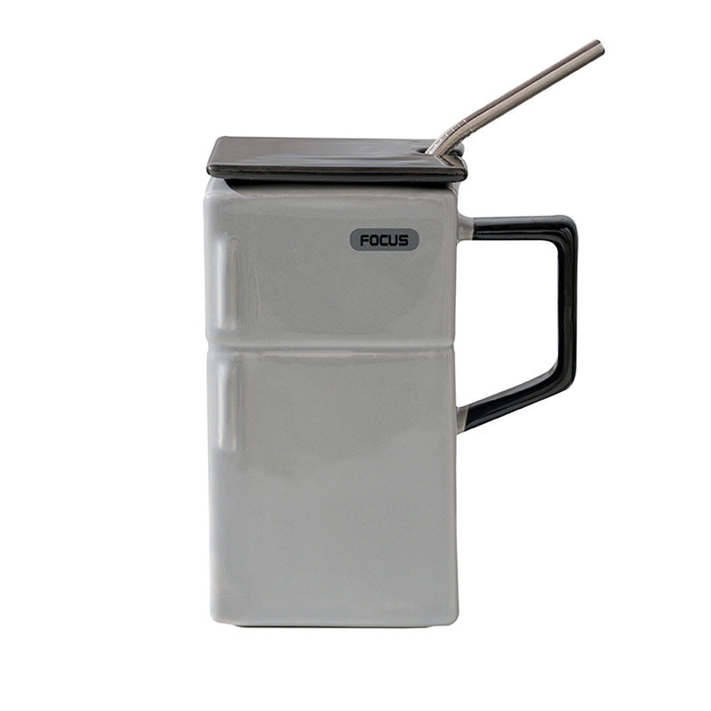 Fridge-shaped Mug with Lid & Straw