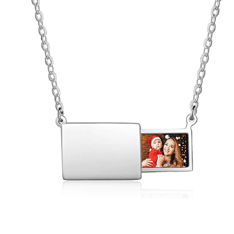 Pull-Out Photo Locket Necklace